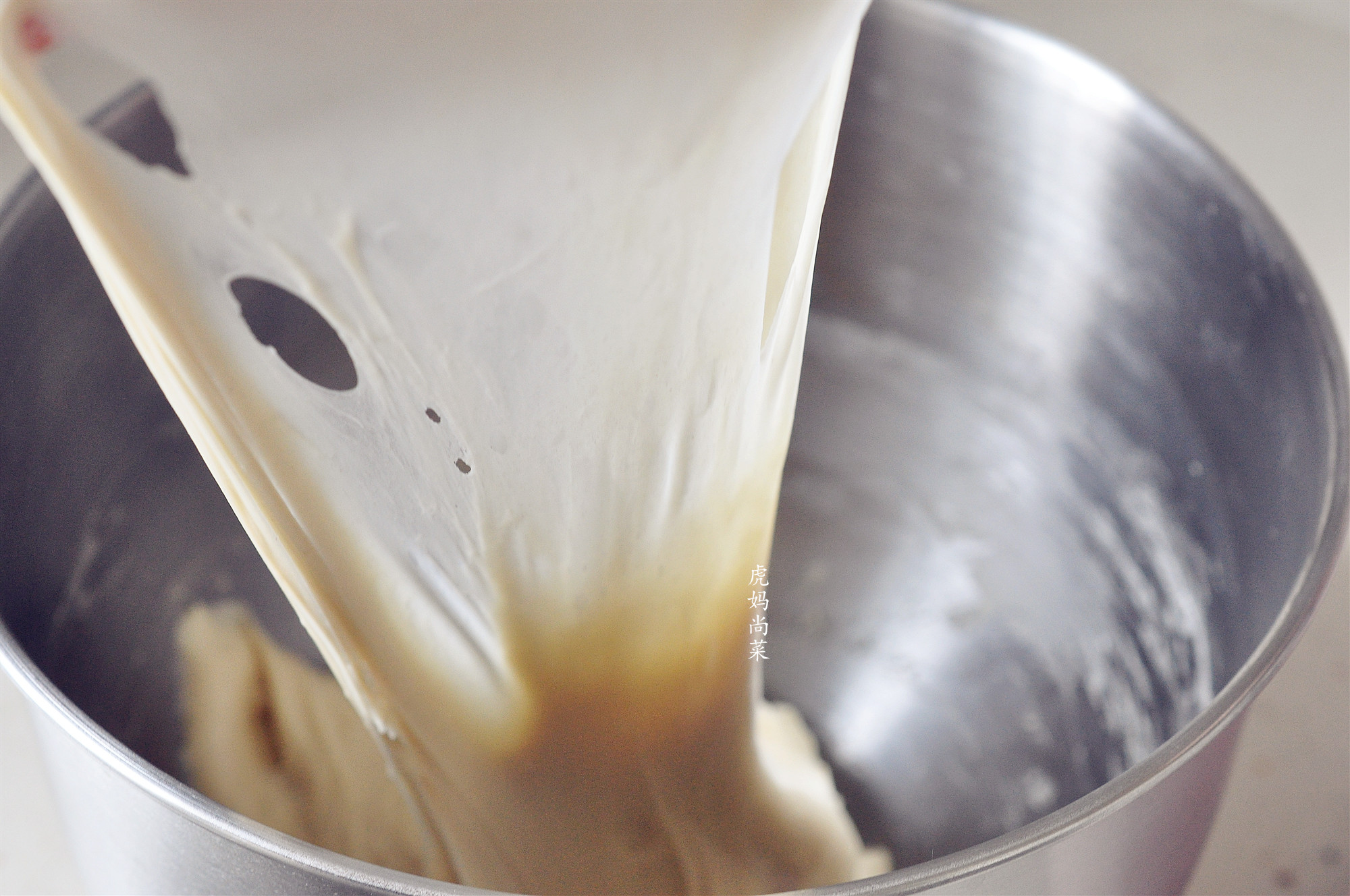 奶香浓郁的早餐小面包，蛋白质丰富又柔软，很适合老年人