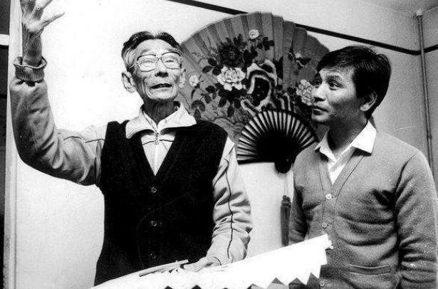 马三立晚年抓哏入化境，“马大学问”配合女警也能有包袱