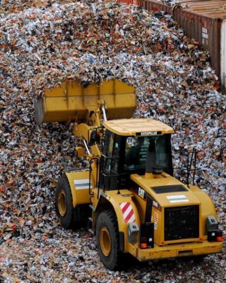 你以为有钱人的腕表都是正品?都是从这里流出,已被拦截查收