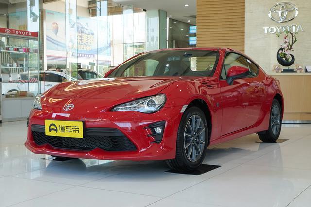 跑车丰田86,丰田86跑车多少钱落地