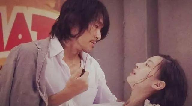 只是因为一部电影，周星驰跟四个人决裂，有才华就意味着情商低？