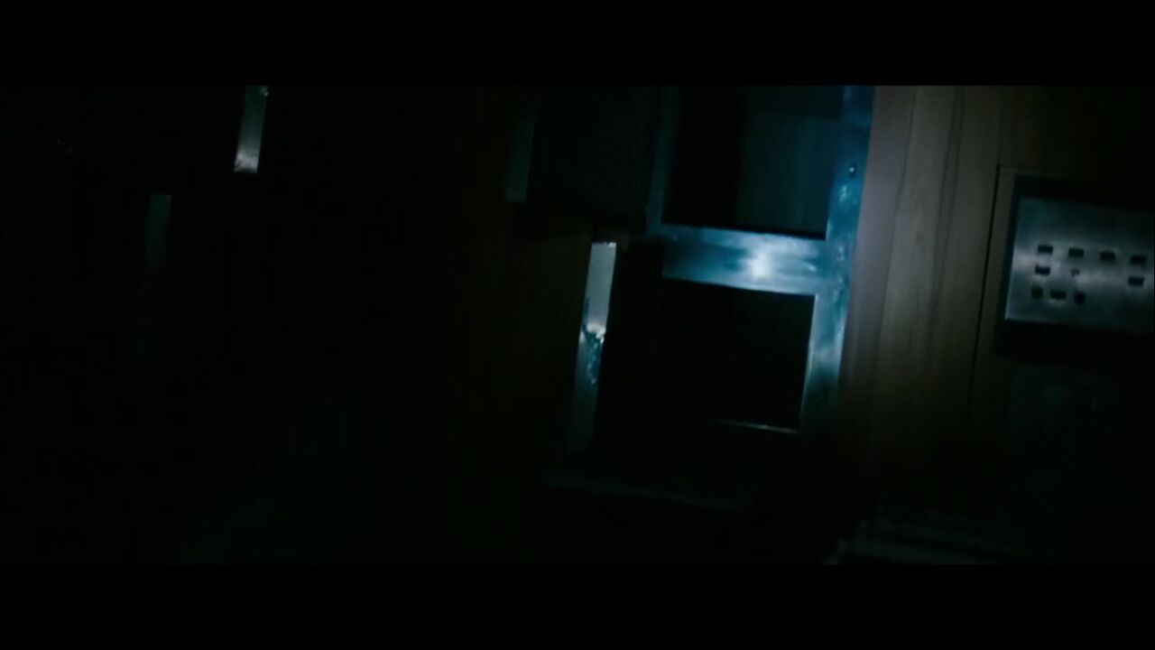 女主角竟是绝色女尸？含爱情、亲情的精彩惊悚片——《无名女尸》