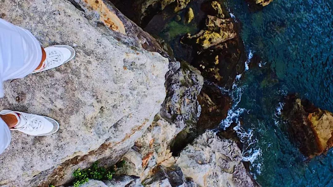 上海夫妻打工20年买了一套房子,80后小夫妻300万买下日本一栋楼