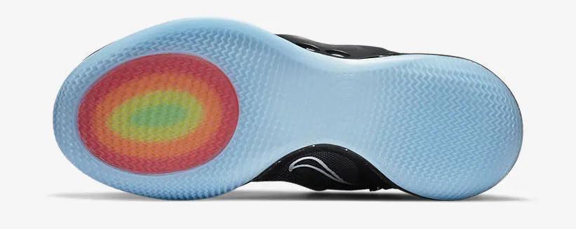 “为了这双鞋,我才买的这台iPhone”