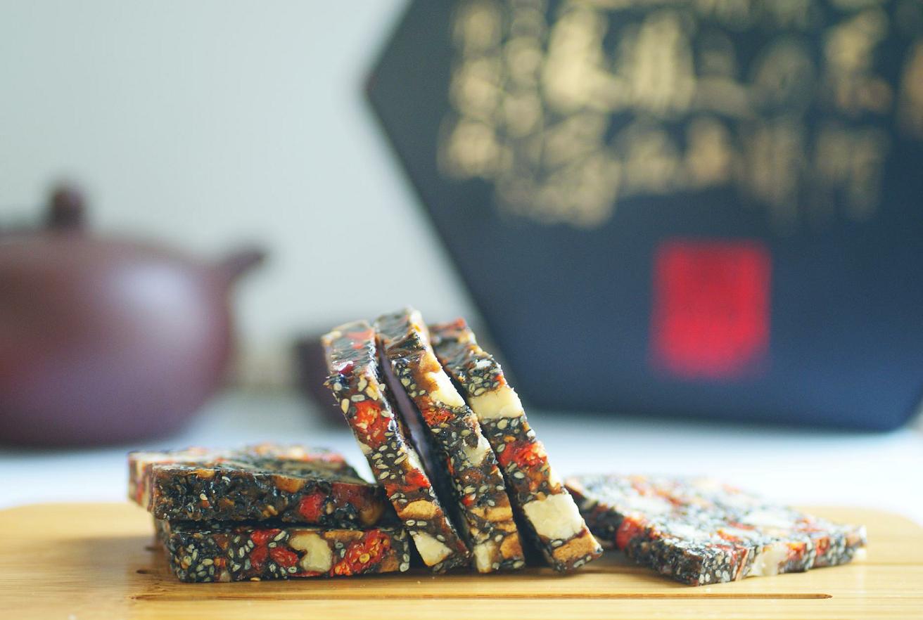 自己在家里自制阿胶糕,自制阿胶糕