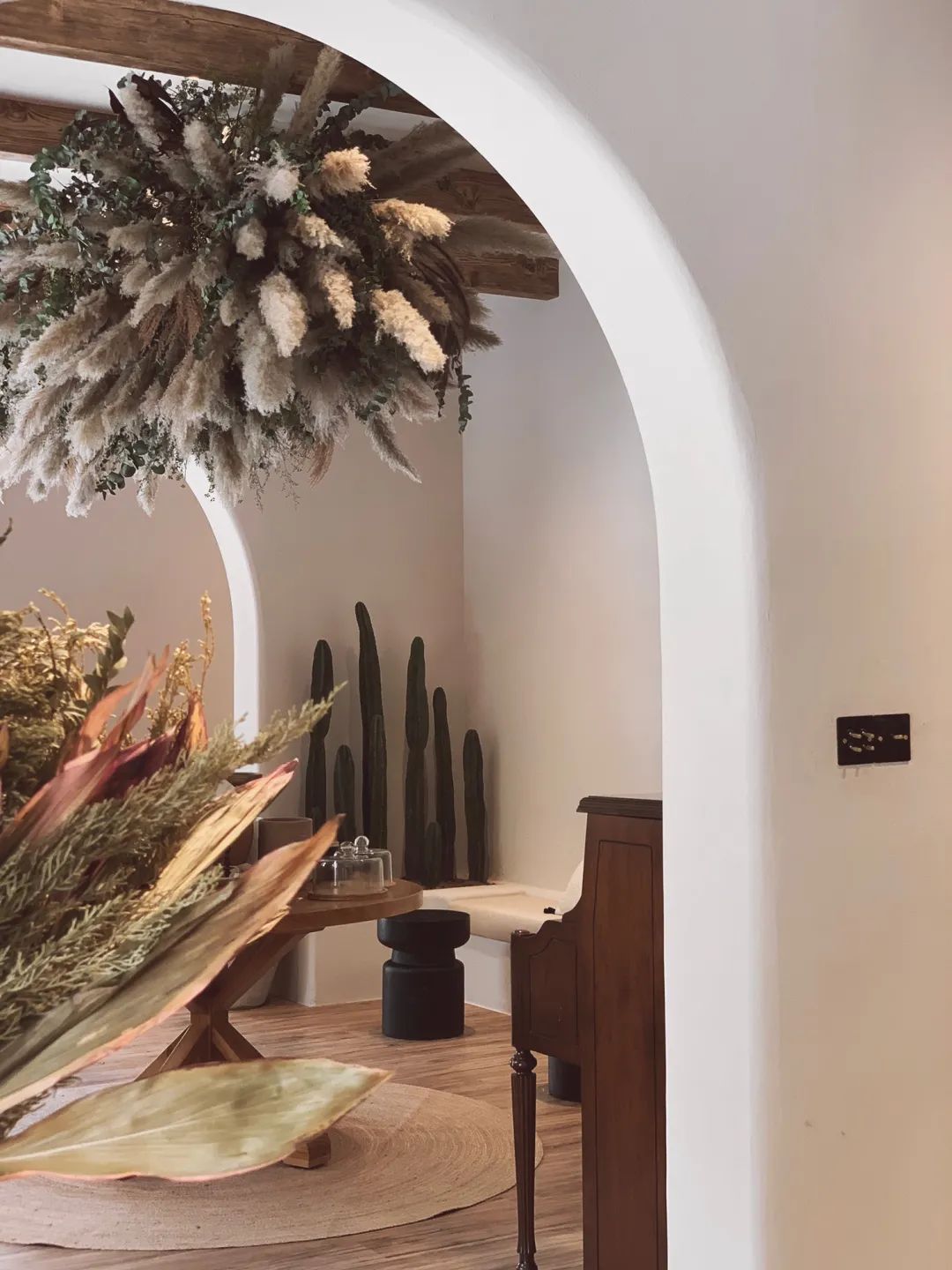 自然风格的咖啡厅设计思路,好看简单咖啡厅空间设计