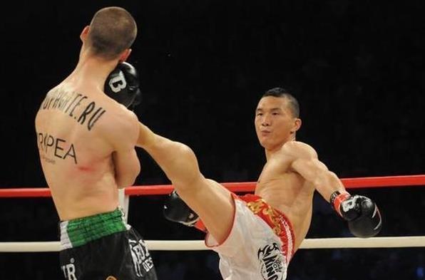 峨眉传奇焦点对决一触即发，中国传奇老将欲终结非洲天才新星