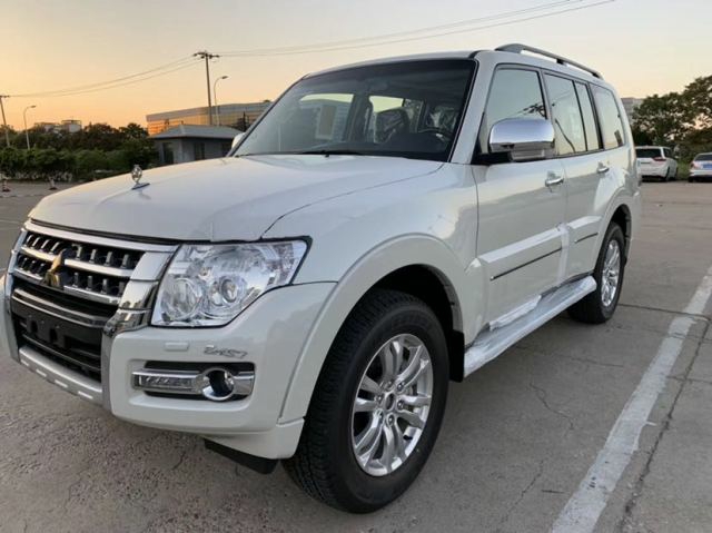 三菱帕杰罗v97二手车油耗价格,普拉多4000与帕杰罗v97油耗对比