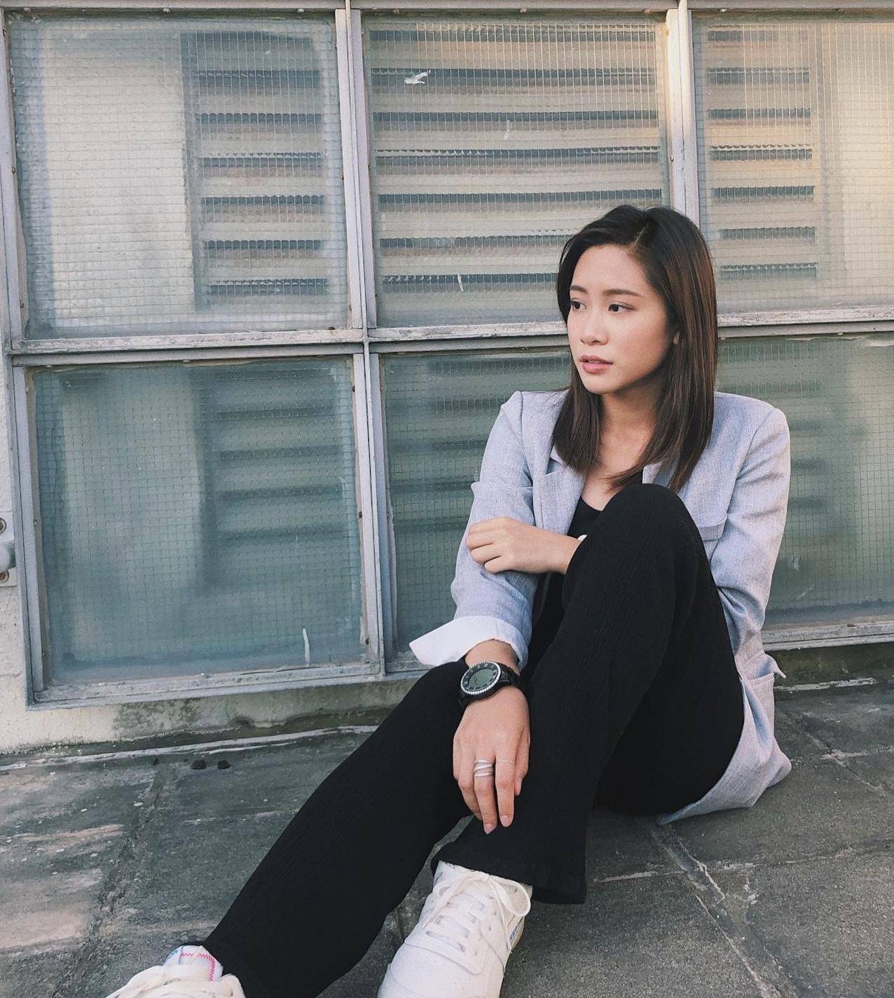 佘诗曼接班人！TVB小花新剧演技爆发获赞，生活中是孝顺女