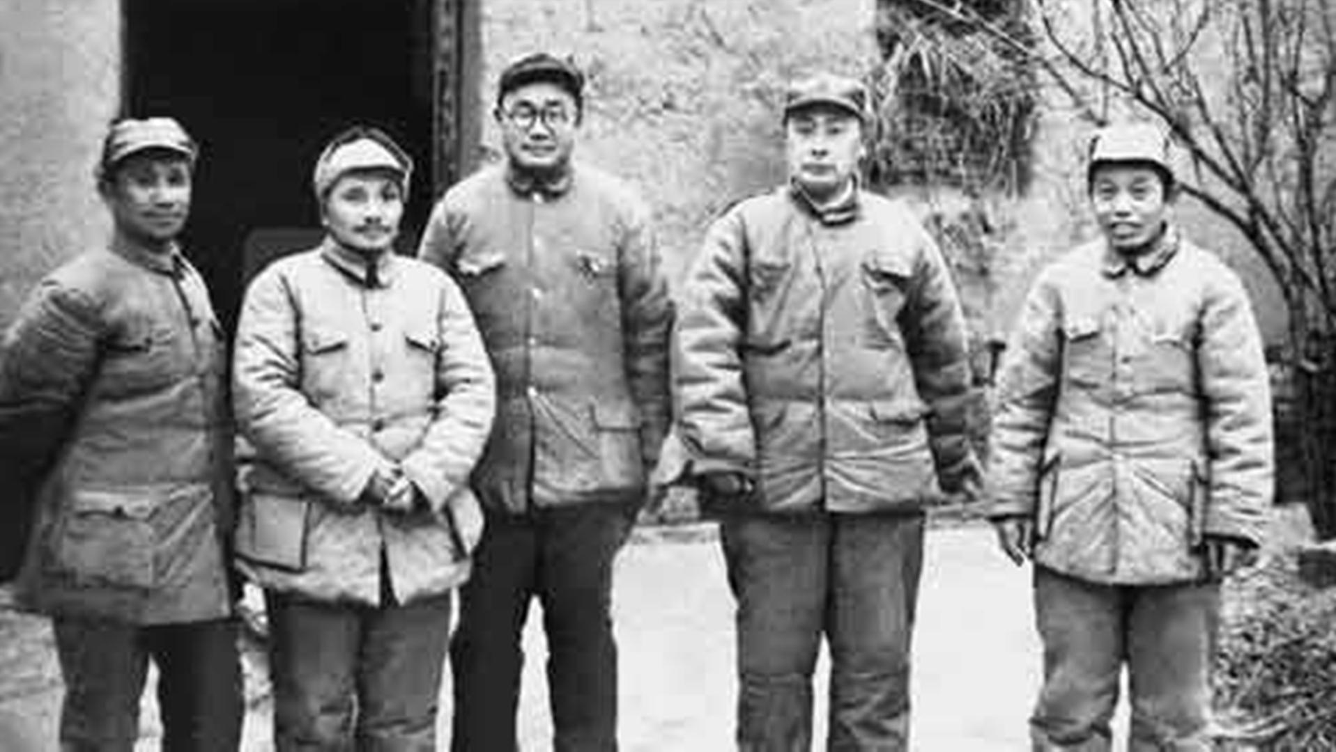 粟裕战功赫赫,为什么没评上元帅?5条元帅硬性标准,2条没达到