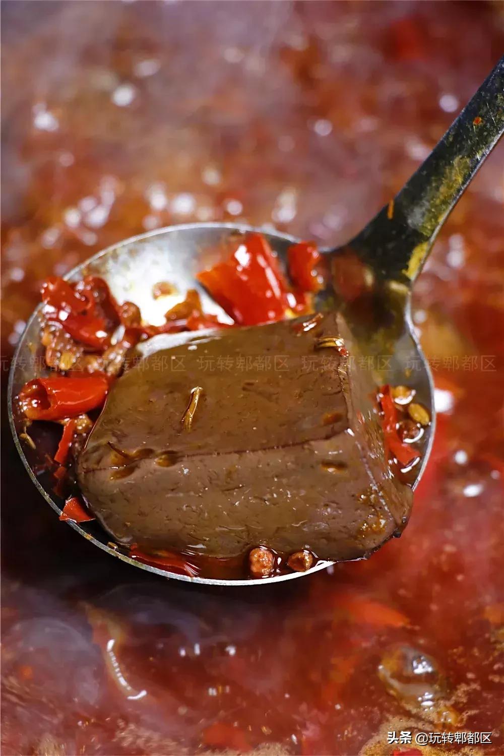 郫都区地道老火锅,吃完四川火锅感受