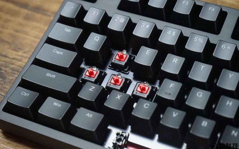 键盘各种轴哪个好,键盘各种轴的区别推荐