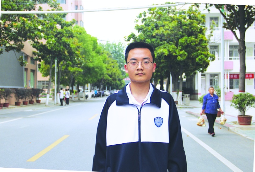 南阳市第二中学校第三完全学校,南阳二中辉煌历史