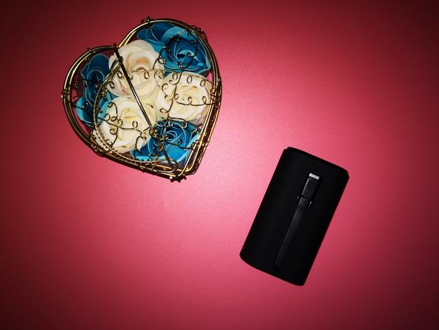 爱沃可iwalk二合一无线充电宝,爱沃可iwalk充电宝typec