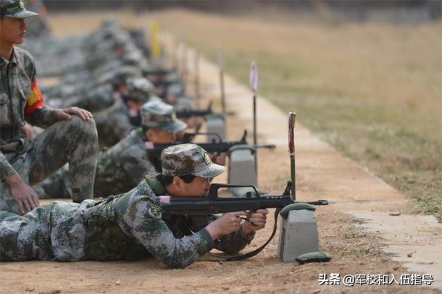参谋和助理干事哪个官大,助理参谋干事
