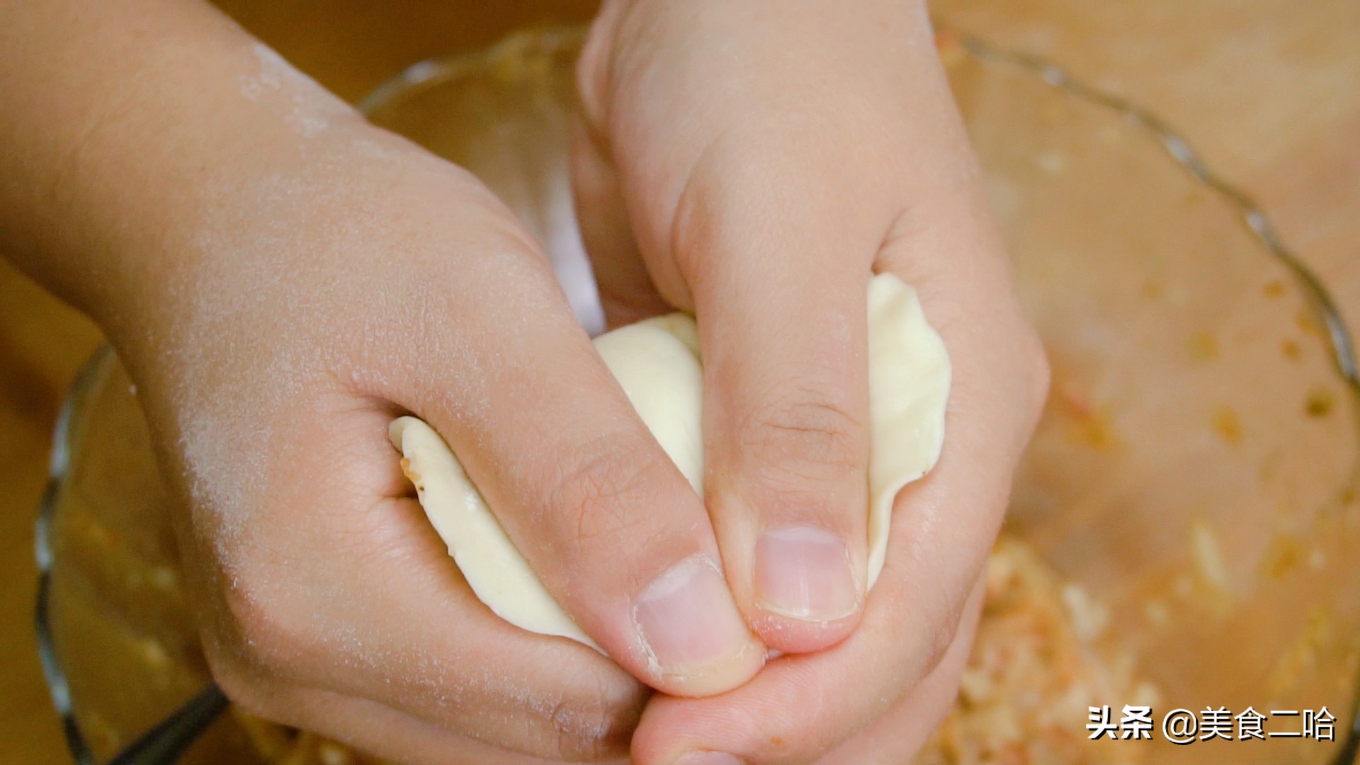 薄皮老面水煎包的做法和配方,半成品薄皮包子怎么做水煎包