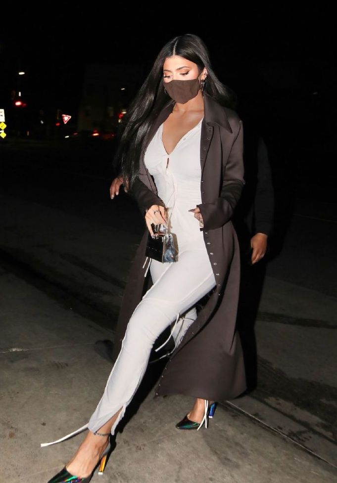 百亿富婆金小妹图片,百亿富婆金小妹惊吓反应好可爱