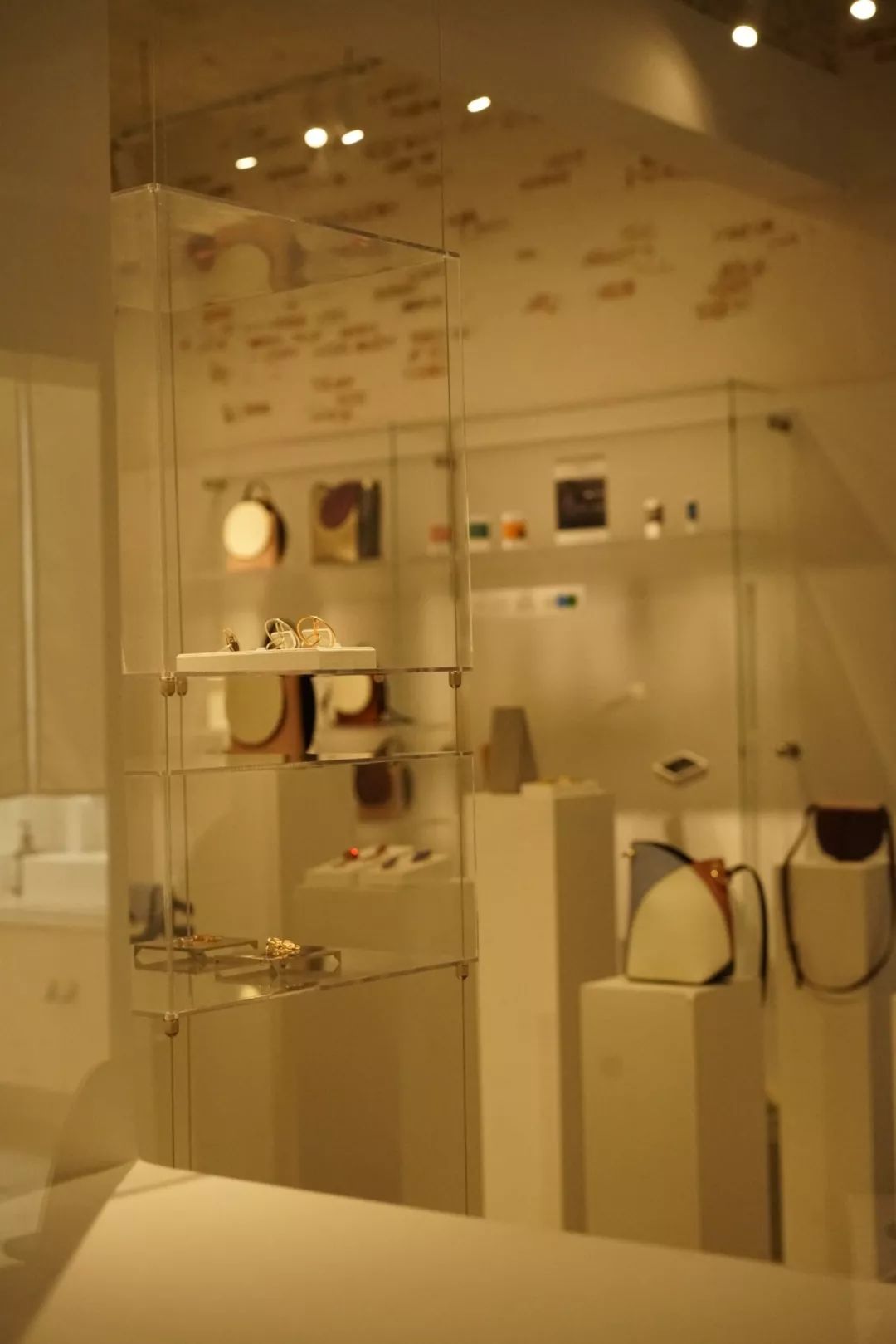 广州|咖啡因女杀手上线，实名安利7家咖啡厅