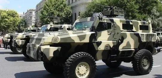 南非新型派拉蒙掠夺者越野车,派拉蒙掠夺者越野车