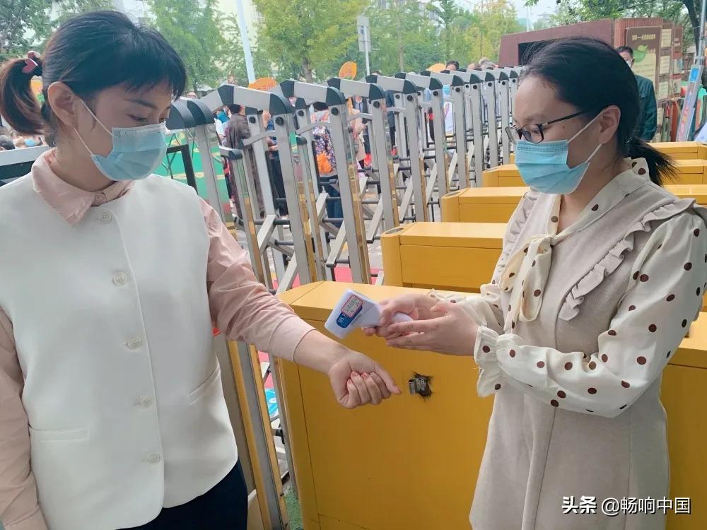 幼儿园家园携手共成长家长会,幼儿园家园共育的信息化探索