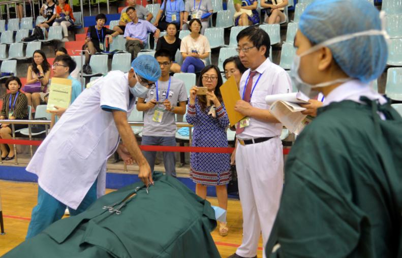 专科医学生的现状,医学类大专毕业生就业前景
