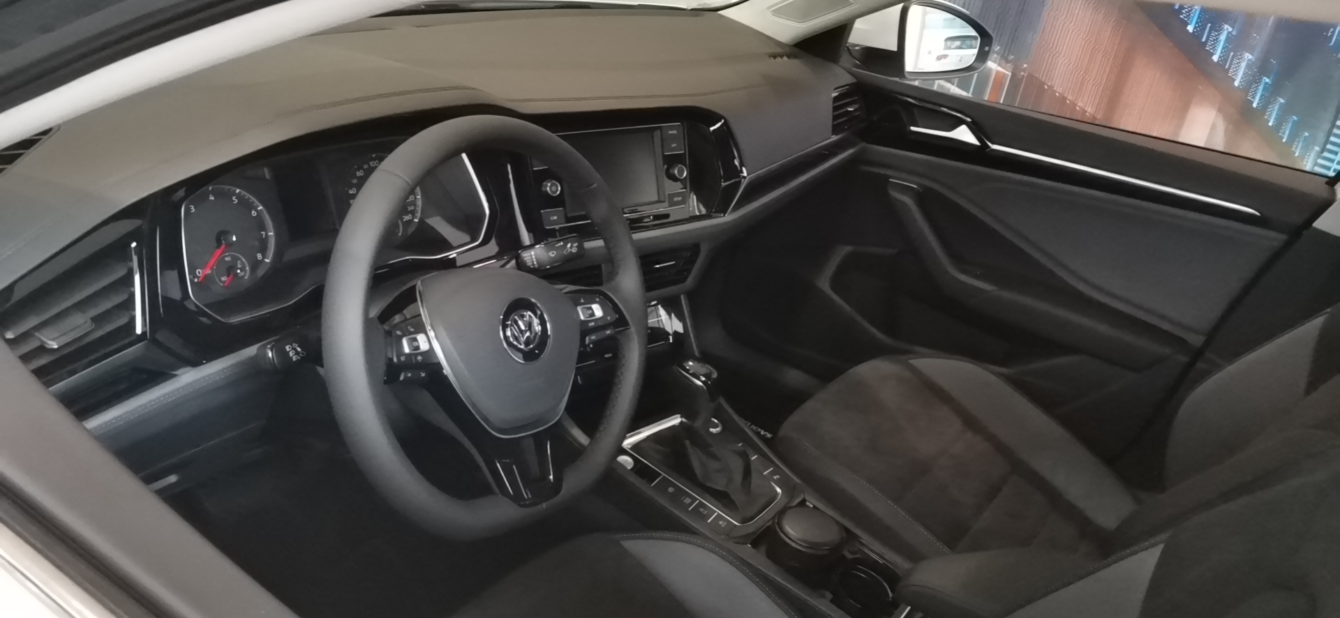 2014款速腾1.4t自动豪华版发动机,大众速腾发动机动力不足