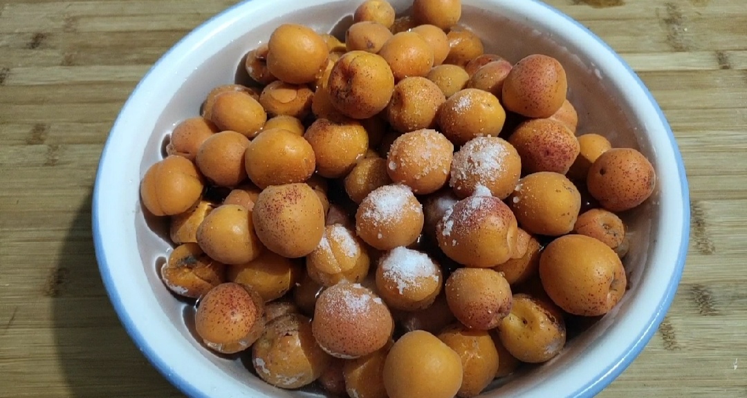 杏子做杏干的方法,四斤杏能出多少杏干