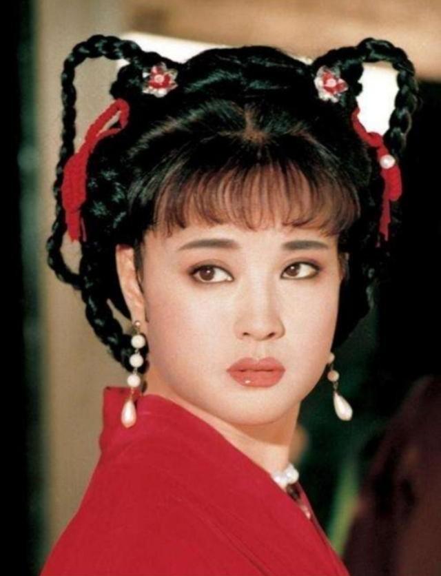 62岁的刘晓庆爆照,刘晓庆带货翻车完整版