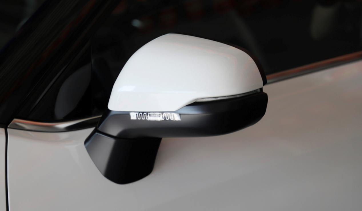 2.0t+8at的中型suv,比汉兰达还大全新动力强的suv