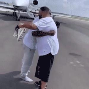 侃爷最新鞋子,侃爷上脚球鞋