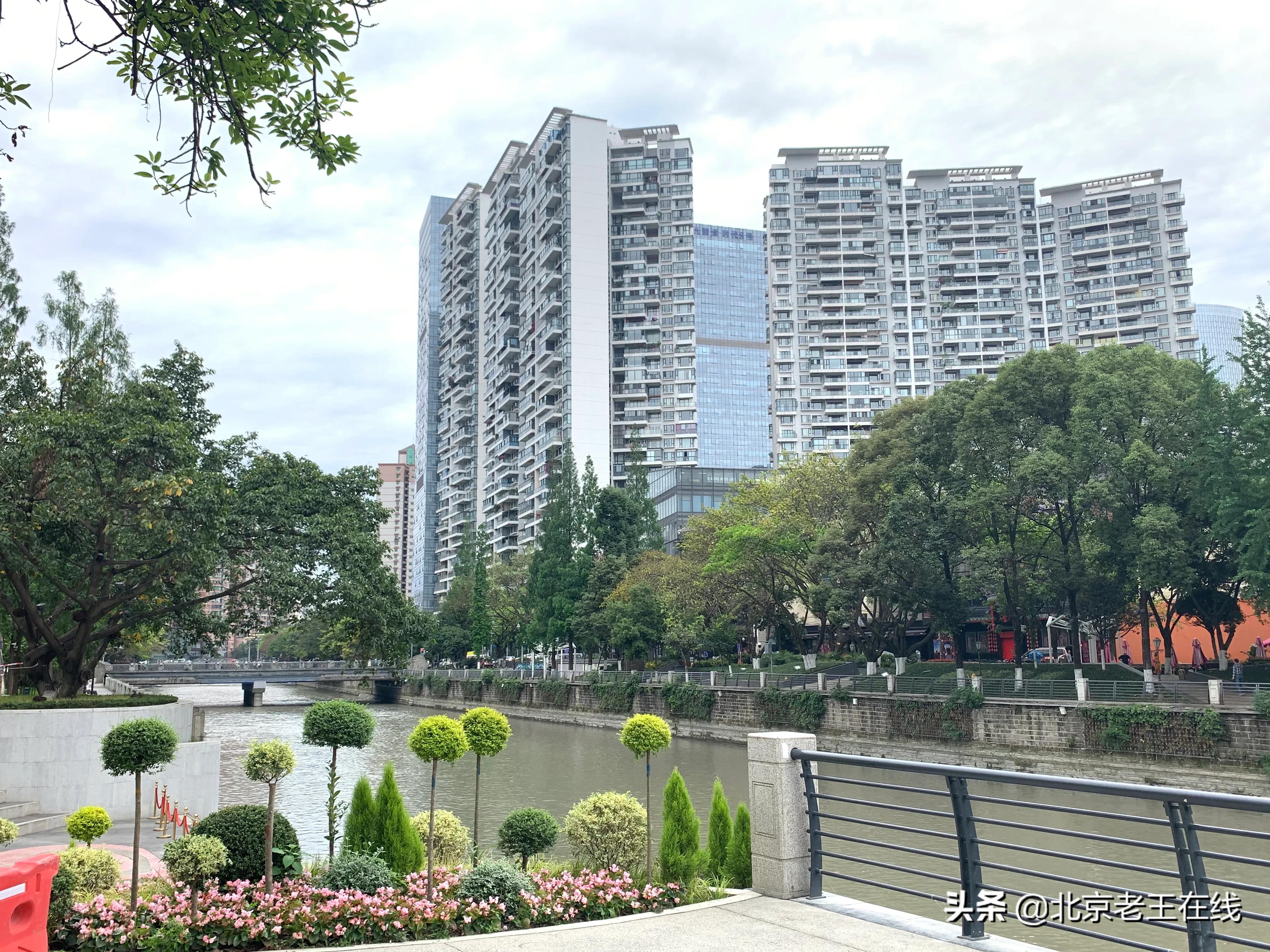 川渝8日出游,成都旅游如何选择民宿更安全