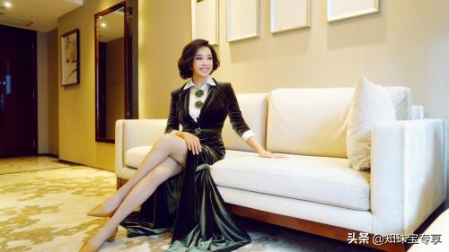 刘晓庆的稀世翡翠,刘晓庆与翡翠的不解之缘