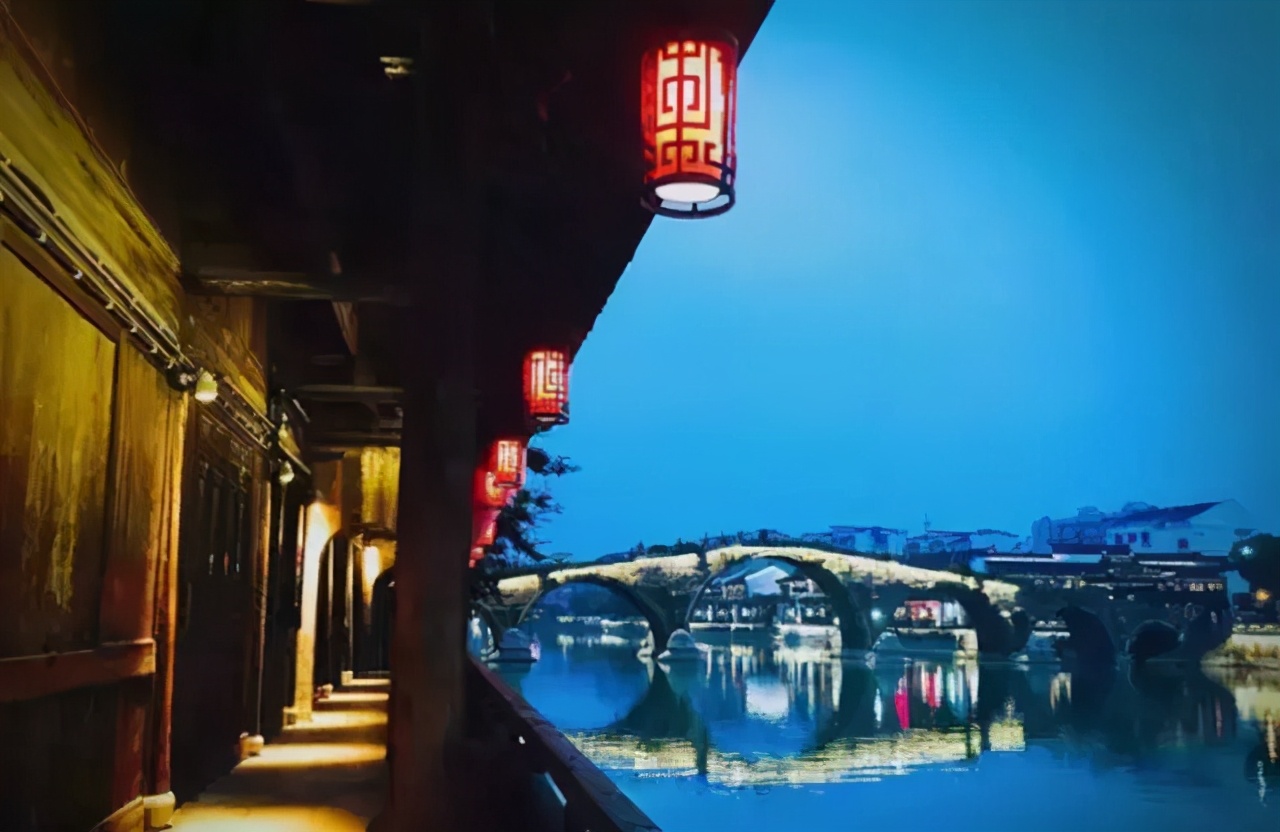 杭州最美的风景区排名前十,杭州有哪些值得一去的古镇古街