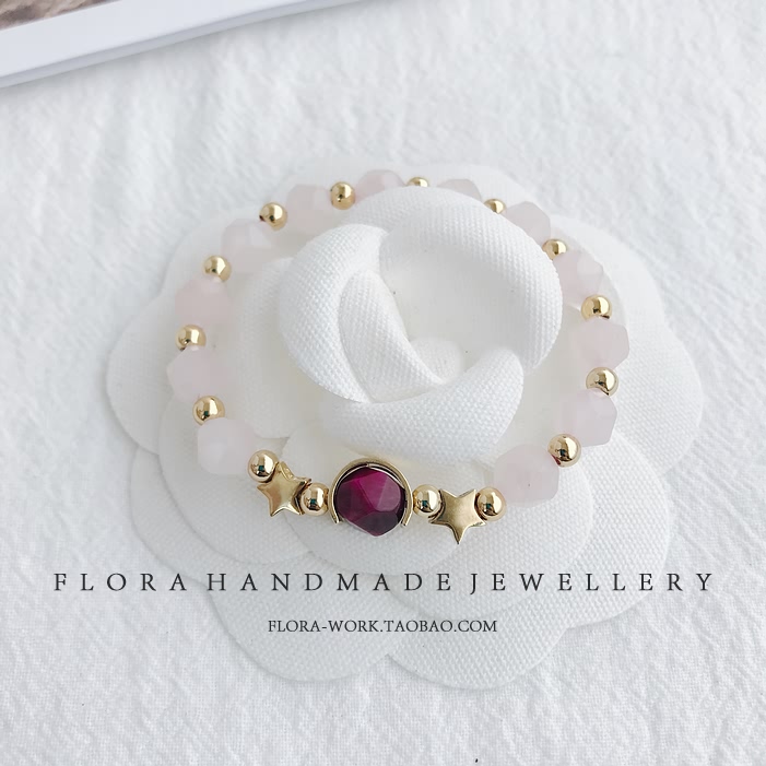 水晶手链配饰夏天必备款,秋冬水晶手链搭配图片