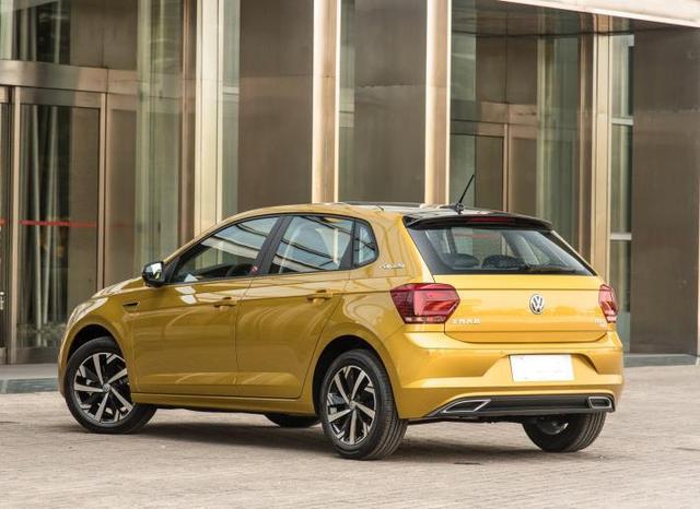 新手开大众手动polo,开丰田威驰fs