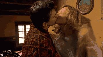 丰胸知识丰胸手法,丰胸按摩乳真的能丰胸吗