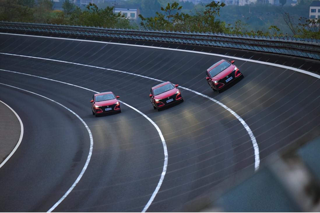 逸动plus运动模式百公里加速实测,长安逸动plus高速体验