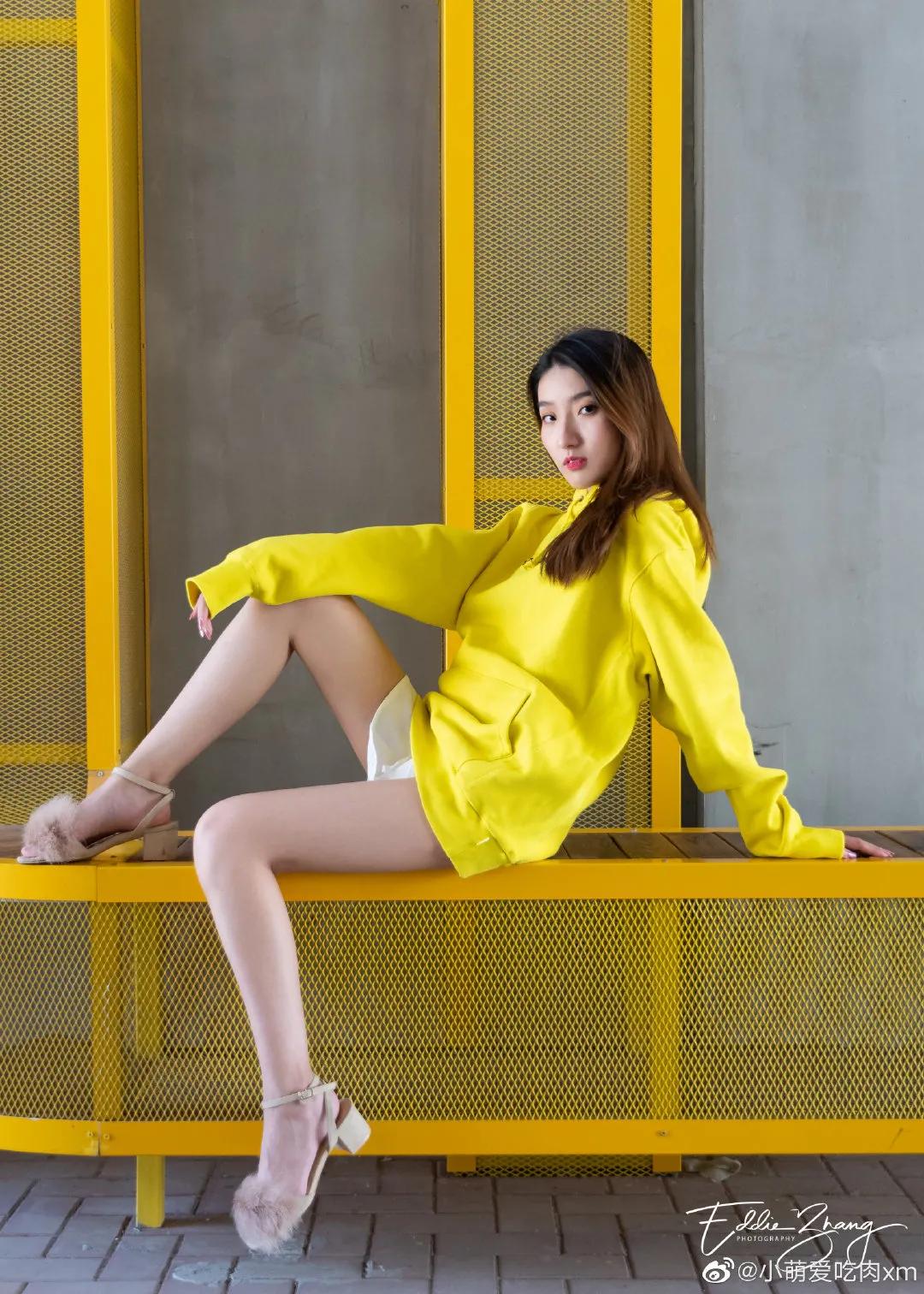 黄色小清新风格写真集，少女写真