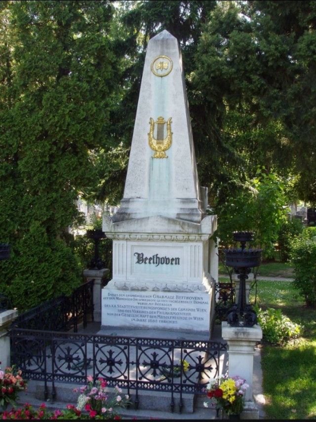 命运多舛颠沛流离无依无靠,命运贝多芬完整视频