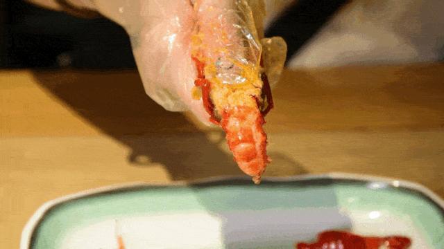 大连这家店两人一锅吃到撑，吃完虾还能涮火锅！这是什么操作？