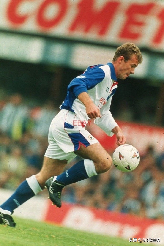 阿兰希勒获得过几次英超金靴,阿兰希勒攻入英超百球时的年龄