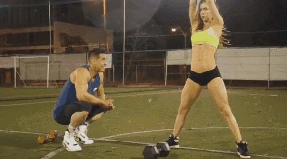 网红拿铁女孩,朋友圈晒咖啡的女生特点