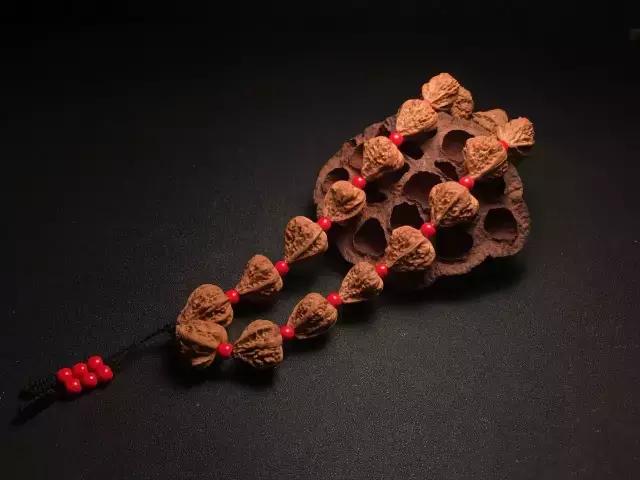 山核桃串打结教程,山核桃串多少颗最好