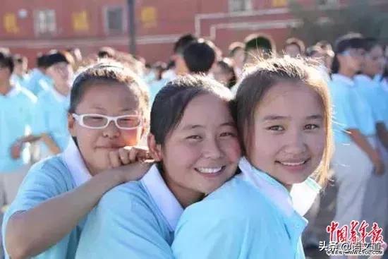 支教老师泪目,支教千字长文素材