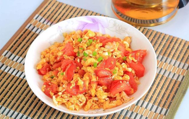 圣女果和大番茄哪个更甜,圣女果和大番茄哪个更适合减肥