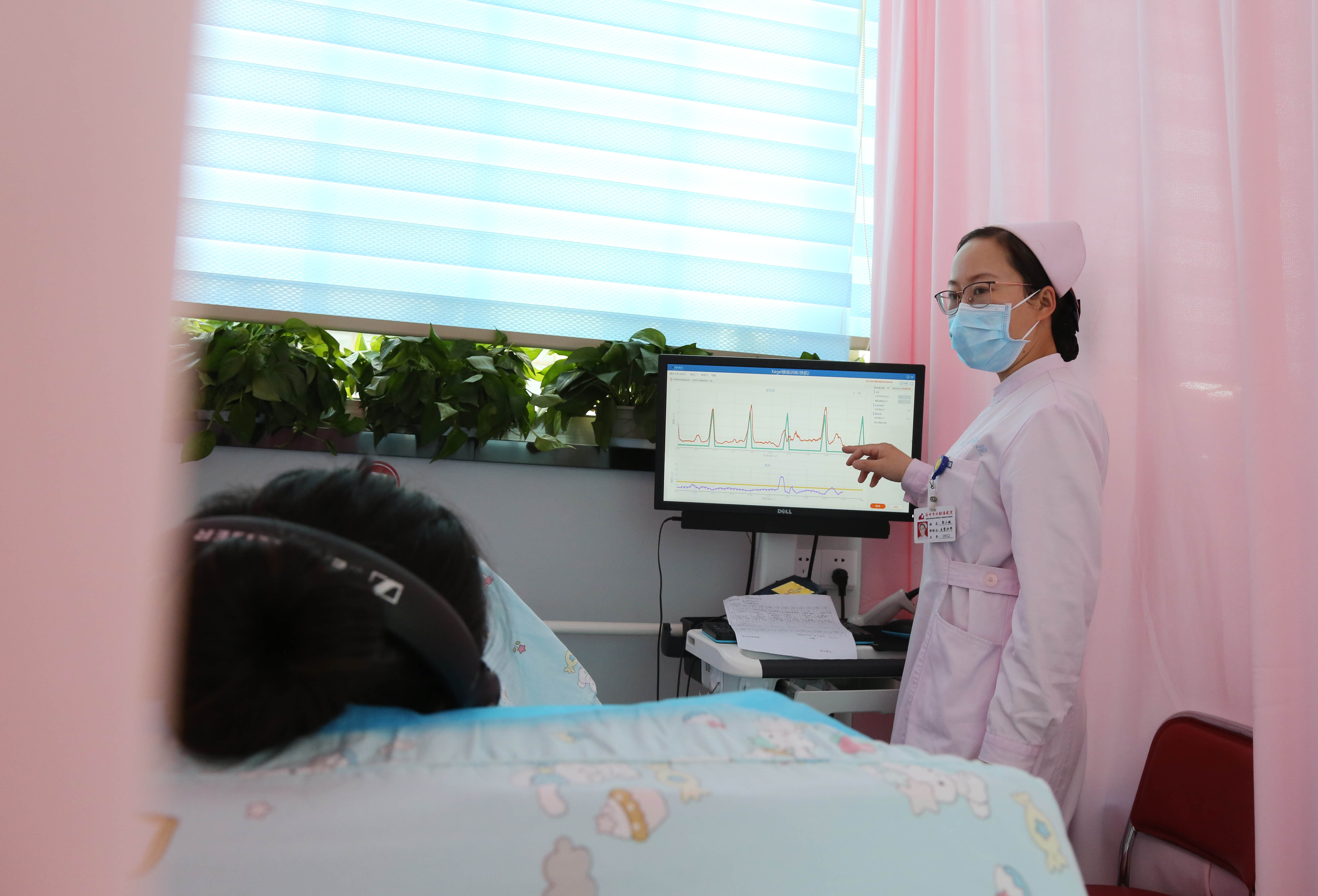 盆底功能障碍产后尿失禁,产后能憋住尿说明盆底肌没事么