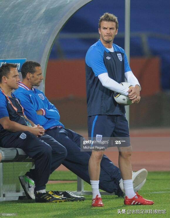 阿迪达斯猎鹰顶级测评,adidas猎鹰中端