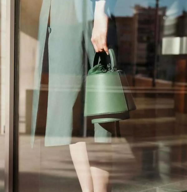 十大小众品牌小包包,100左右十大小众设计品牌包包