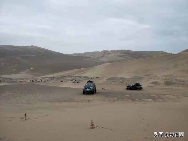 陨石一般在什么地方容易发现,如何正确的辨别陨石寻找陨石