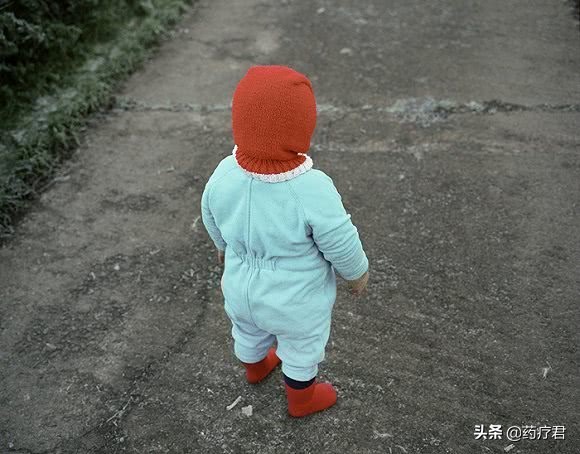 每个年龄段生出唐氏胎儿几率,为什么会生出来唐氏宝宝